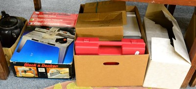 Lot 1026 - A large collection of modern tools (in five boxes)