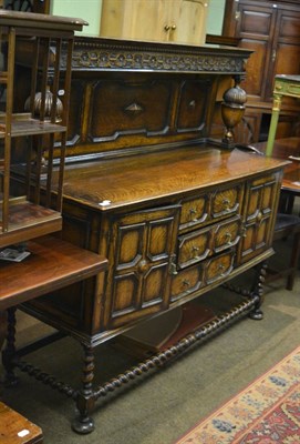 Lot 1317 - Oak sideboard with super structure