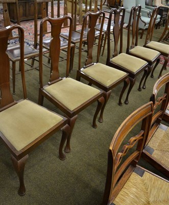 Lot 1370 - A set of six Queen Anne style mahogany dining chairs