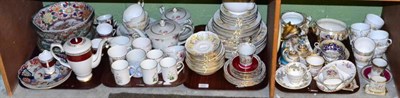 Lot 222 - A collection of ceramics including Derby, Royal Worcester, Chamberlain Worcester, modern dinner and