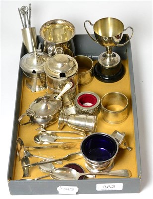 Lot 382 - A small quantity of silver and silver plate including a silver mustard with blue glass liner, a...