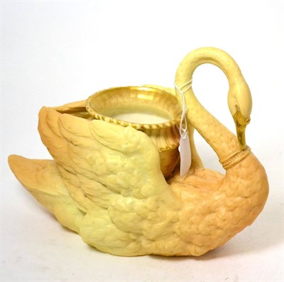 Lot 395 - Royal Worcester ";Swan"; planter