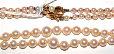 Lot 209 - A cultured pearl necklace