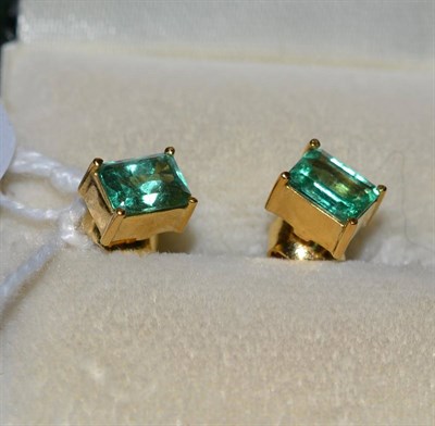 Lot 260 - A pair of emerald stud earrings