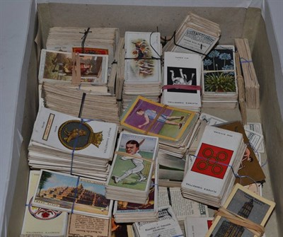 Lot 298 - A box of cigarette cards, various (qty)