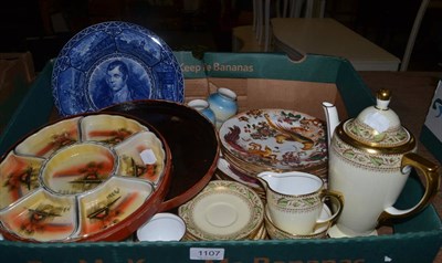 Lot 1107 - A collection of Royal Crown Derby ";Old Avesbury"; pattern plates, other assorted plates,...