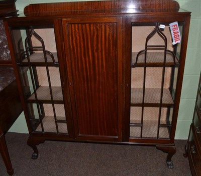 Lot 1264 - An Edwardian china display cabinet