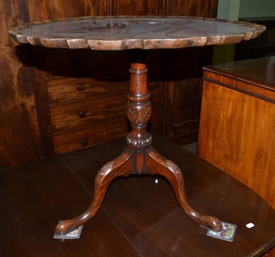 Lot 1369 - A Georgian style mahogany tray top tripod table