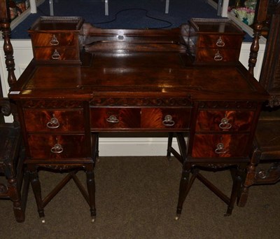 Lot 1394 - An Edwardian mahogany writing desk