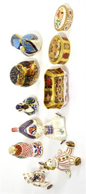 Lot 18 - A tray of eleven assorted Royal Crown Derby figures etc