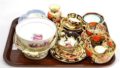 Lot 21 - Davenport teawares, an 18th century tea bowl and saucer etc