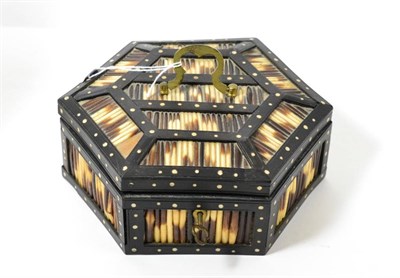 Lot 184 - A porcupine quill hexagonal hinged box