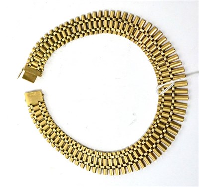 Lot 232 - A 9ct gold fringe necklace, length 39cm, width 2.6cm