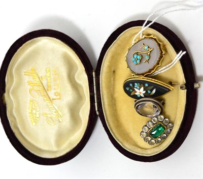 Lot 233 - A pietra dura brooch, a chalcedony and turquoise brooch and two other brooches