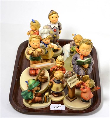 Lot 327 - Ten assorted Hummel figure groups