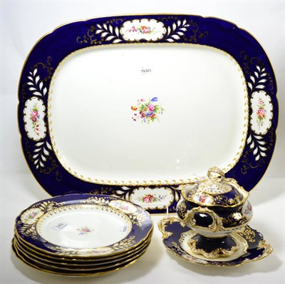 Lot 349 - A large Coalport platter, six plates and a sauce tureen