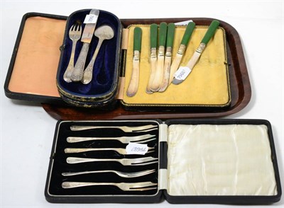 Lot 354 - Child's silver cutlery set and two other cases