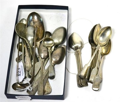 Lot 423 - Thomas Shepherd sugar nips, twelve Victorian silver teaspoons, early 18th century and various other