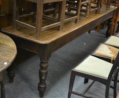 Lot 1033 - A Victorian pine long table