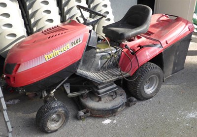 Lot 1127 - A Briggs & Stratton Twin Cut Plus, petrol ride on lawn mower with grass collector