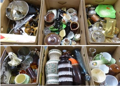 Lot 1128 - A quantity of ceramics, glass and collectable's in six boxes