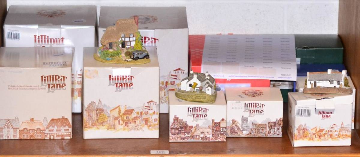 Lot 126 - Twelve boxed Lilliput Lane cottages