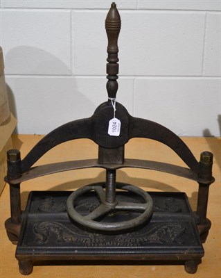 Lot 1024 - A Patrick Ritchie, Edinburgh cast iron copy/printing press