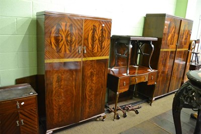 Lot 1407 - Circa 1930s walnut five piece bedroom suite