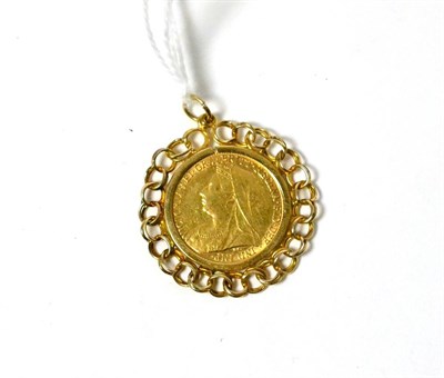 Lot 170 - An 1896 half sovereign loose mounted as a pendant