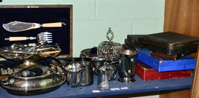 Lot 238 - A collection of assorted silver plated wares including flatware