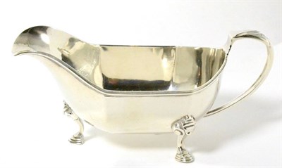 Lot 277 - A Georgian style silver sauce boat, Adie Bros, Birmingham, 1935