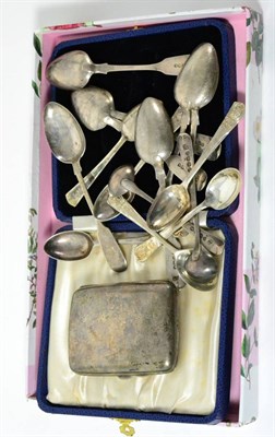 Lot 367 - A quantity of silver teaspoons and a cigarette case