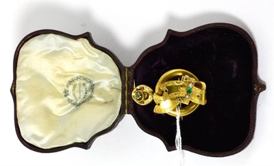 Lot 375 - A Victorian cased brooch