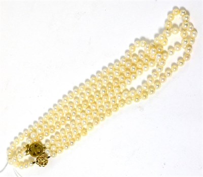 Lot 385 - Two cultured pearl necklaces