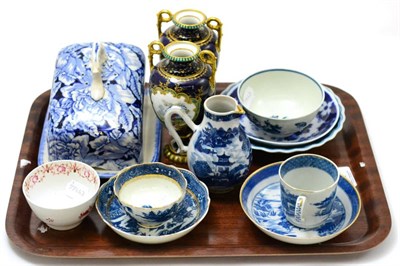 Lot 21 - An 18th century Caughley tea bowl, a pair of Royal Crown Derby vases (damages) and 18th/19th...