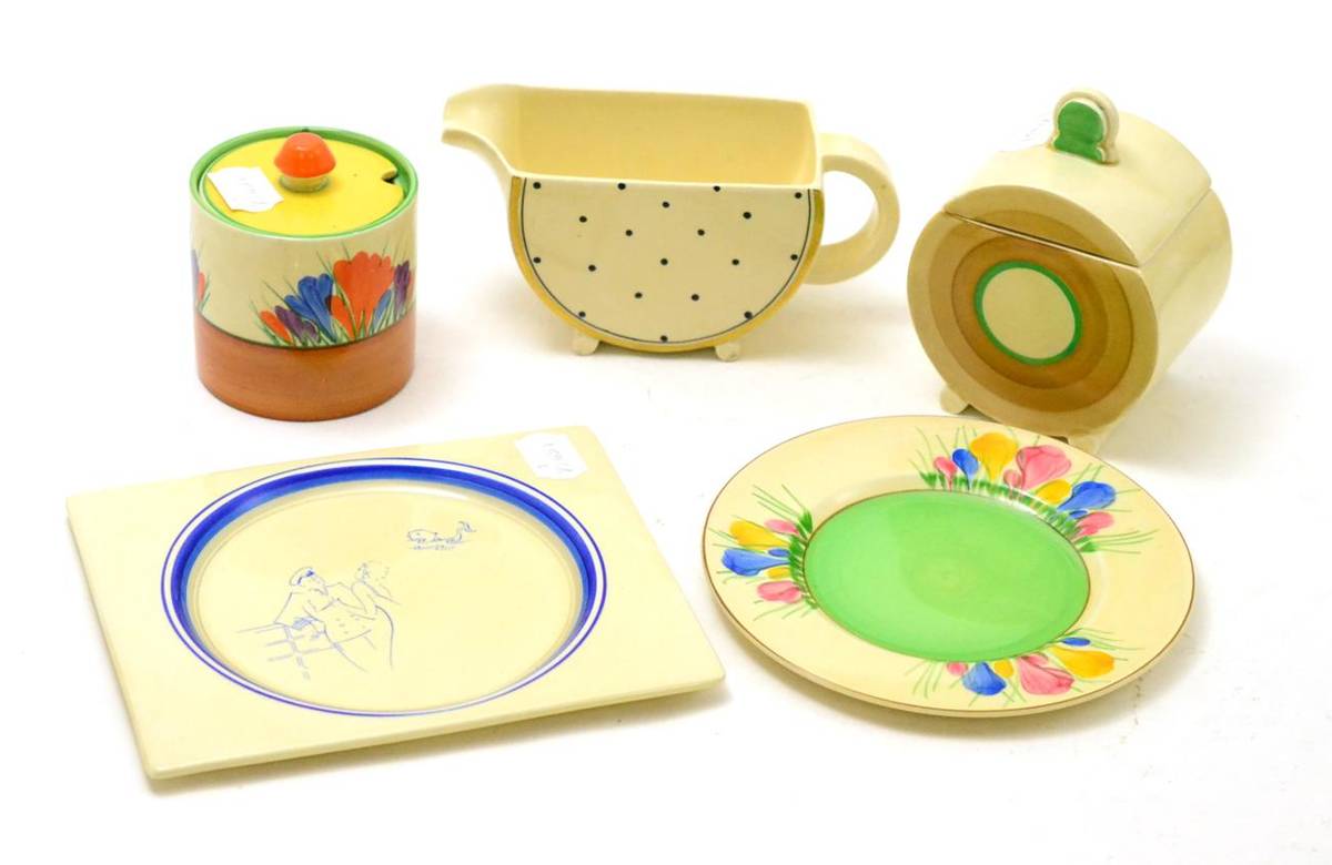 Lot 30 - Five pieces of Clarice Cliff china including a cruiseware plate
