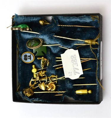 Lot 112 - A group of tie pins including a Victorian 9ct gold pin and thirteen various other examples (14)