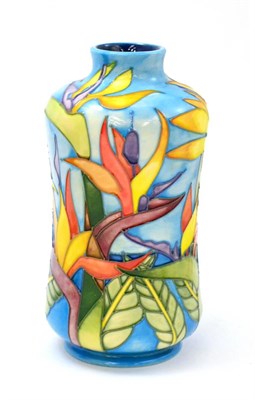 Lot 216 - A modern Moorcroft California pattern vase, impressed key, 21.5cm