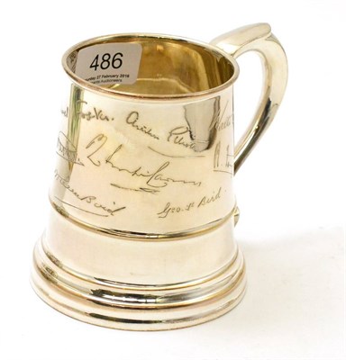 Lot 486 - A silver mug, J.D & S, Sheffield, 1964