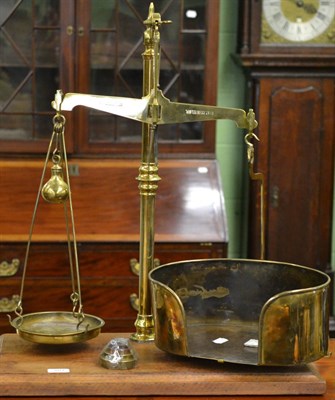 Lot 501 - A set of 19th century brass wool scales