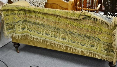 Lot 513 - A Belgium machine woven throw