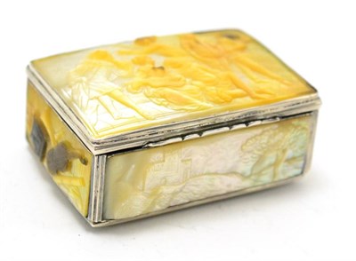 Lot 521 - A French mother-of-pearl box