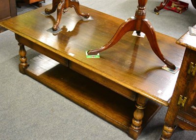 Lot 1188 - Titchmarsh & Goodwin coffee table with drawers