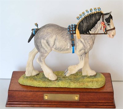 Lot 64 - Border Fine Arts 'Victory At The Highland' (Clydesdale Stallion, Gold Edition), model No. L149C...