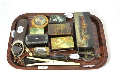 Lot 121 - A tray including Russian lacquer box, snuff and vesta boxes, glove stretchers etc