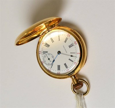Lot 152 - A lady's Waltham fob watch, stamped '18K'