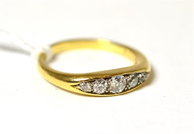 Lot 182 - A five stone diamond ring