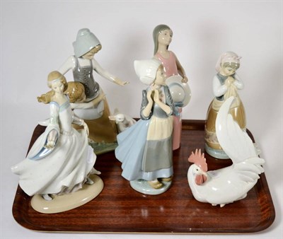 Lot 277 - A group of six Lladro figures including a model of a chicken