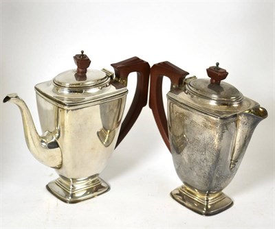 Lot 284 - An Edward VIII silver coffee pot with matching tea pot by William Neale Ltd, Birmingham, 1936