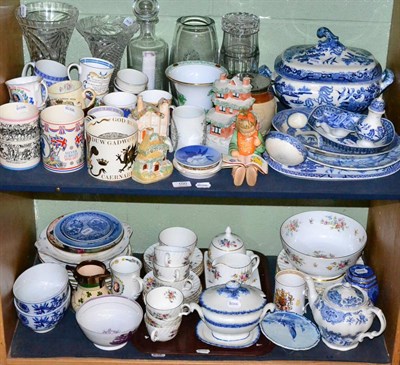 Lot 100 - A quantity of decorative ceramics including a Herend vase, a Goebel figure, Wedgwood mugs,...
